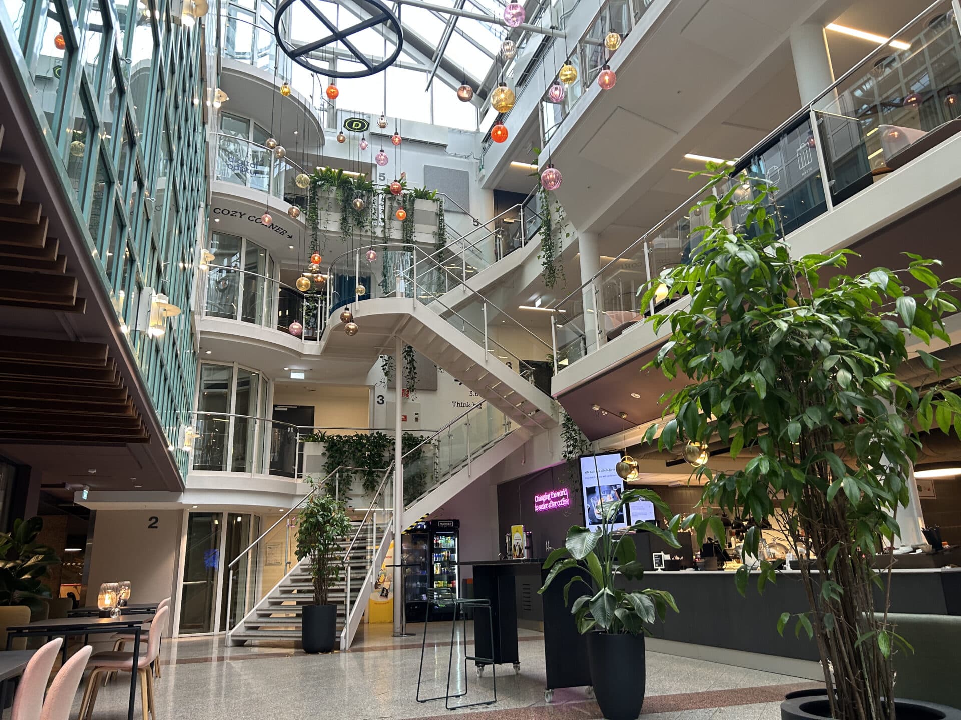 Oslo Gallery Image 2