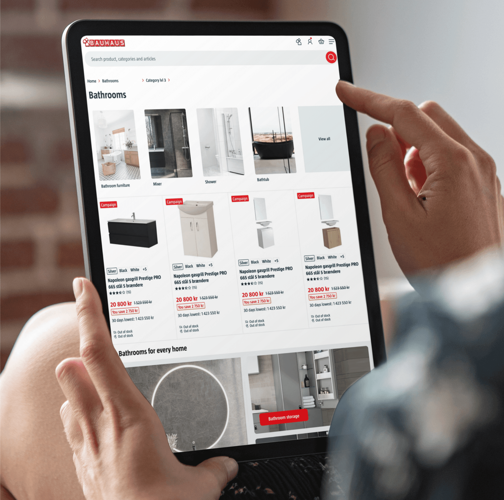 BAUHAUS hand holding tablet image