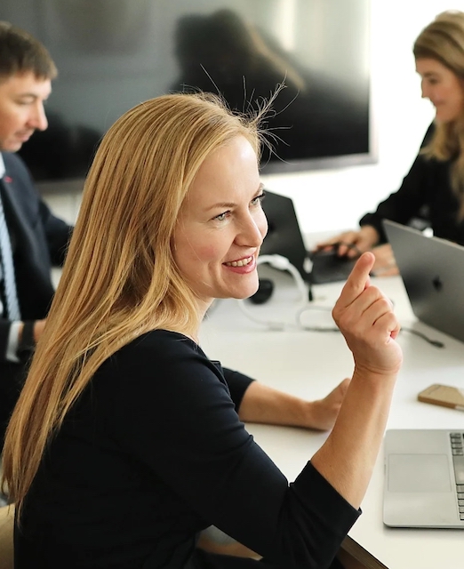 Vaimo team work in the office